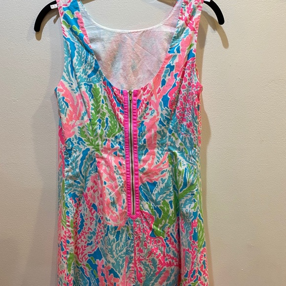 Coral print Lilly Pulitzer shift dress - Picture 4 of 4